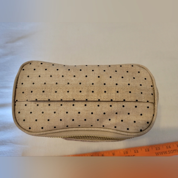 Cream Polkadot Kate Spade Out To Lunch Lunchbox - Picture 6 of 6
